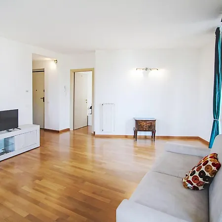 Lägenhet Le Gemme-4 By Interhome