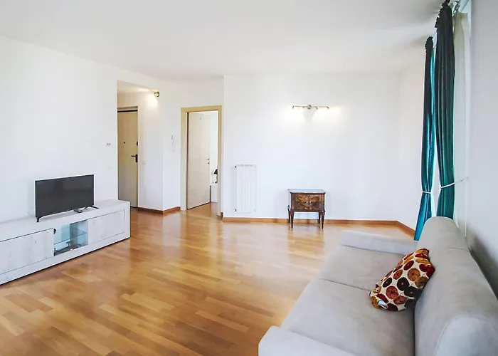 Lägenhet Le Gemme-4 By Interhome