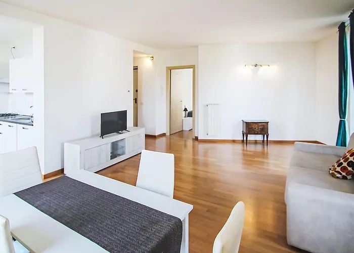 Apartment Le Gemme-4 By Interhome